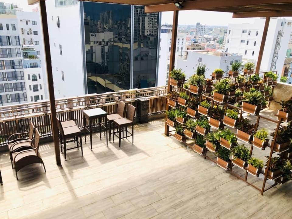 Monalisa Apartment Дананг Екстериор снимка